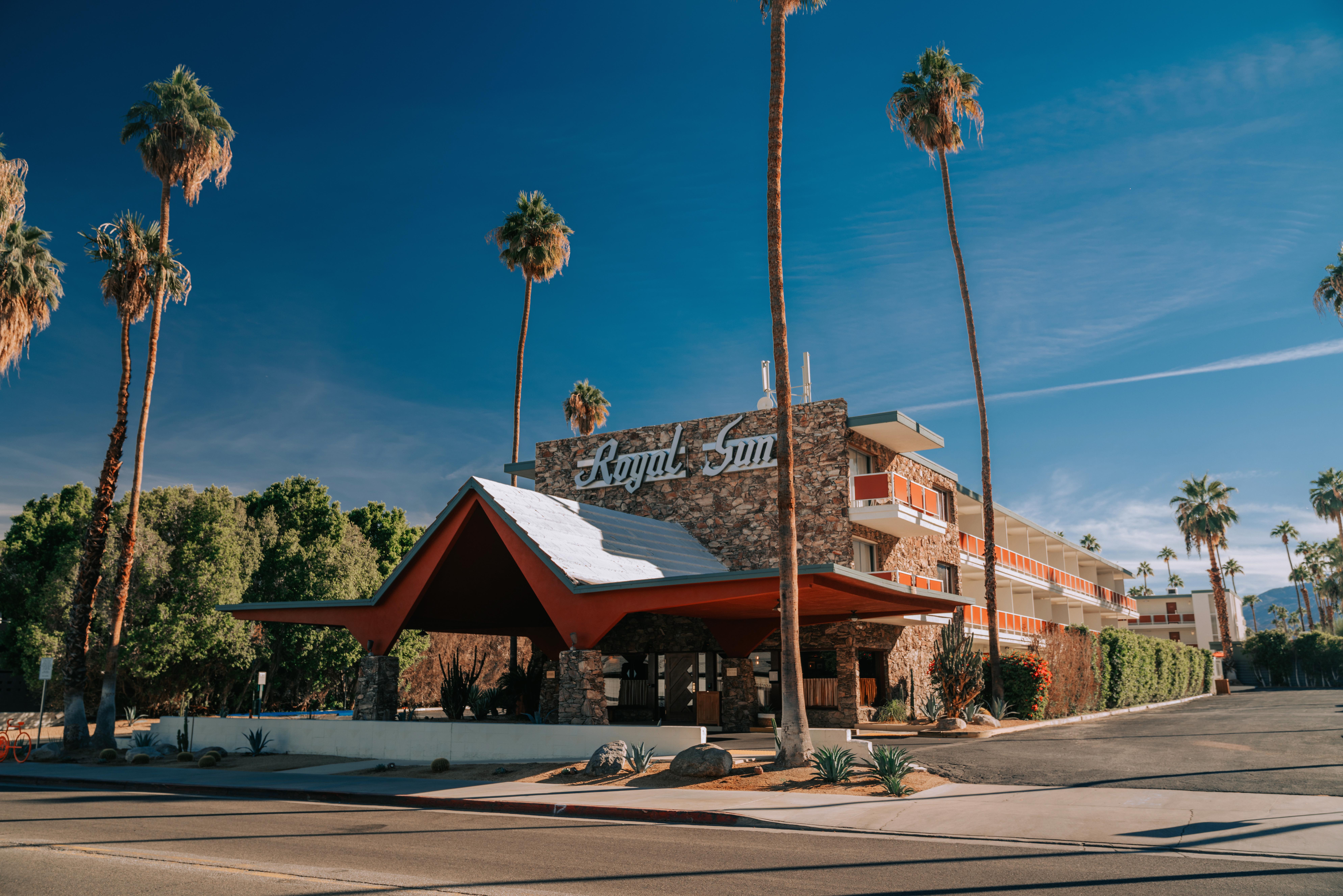 Royal Sun Palm Springs Hotel Bagian luar foto