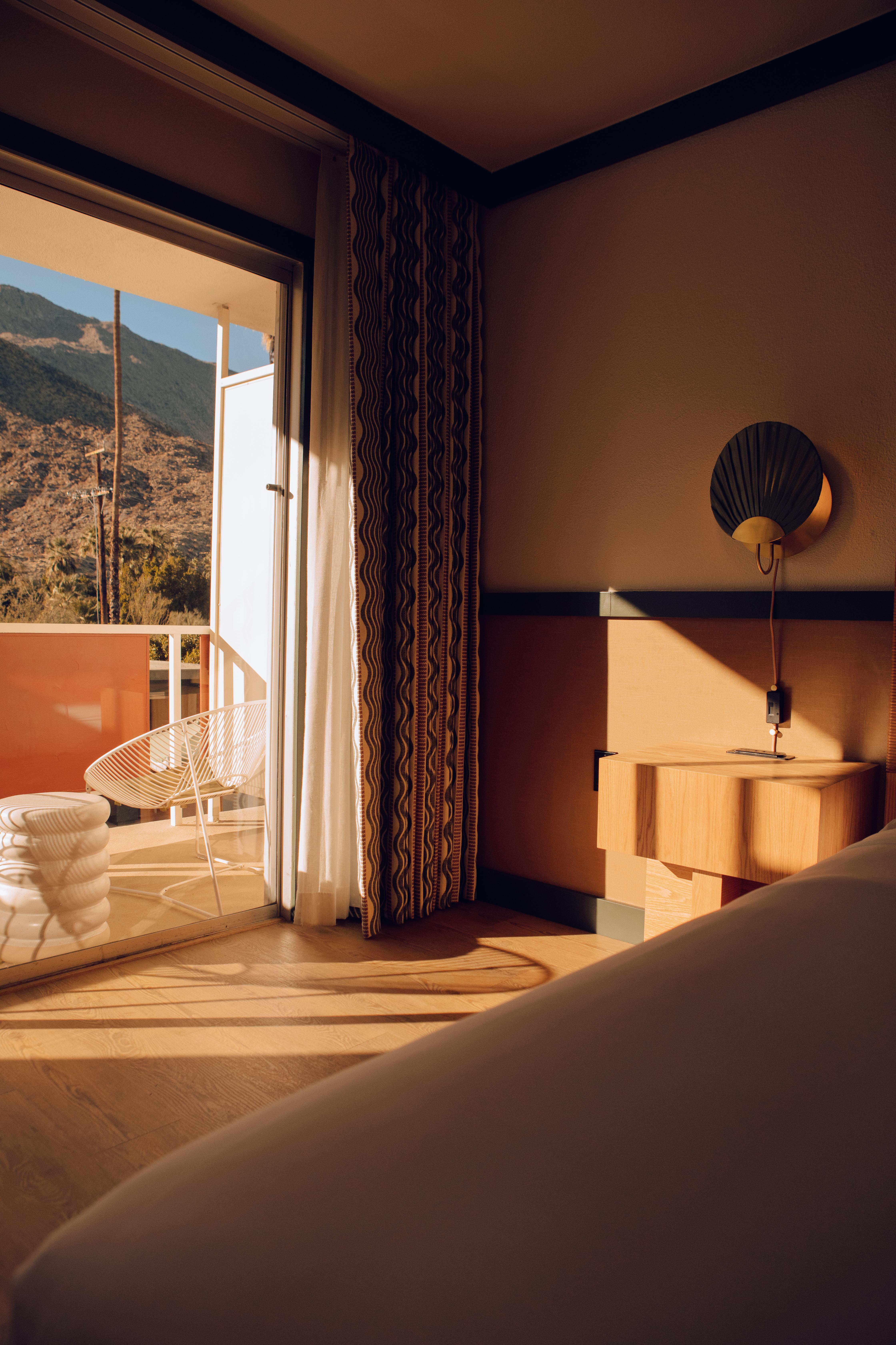 Royal Sun Palm Springs Hotel Bagian luar foto