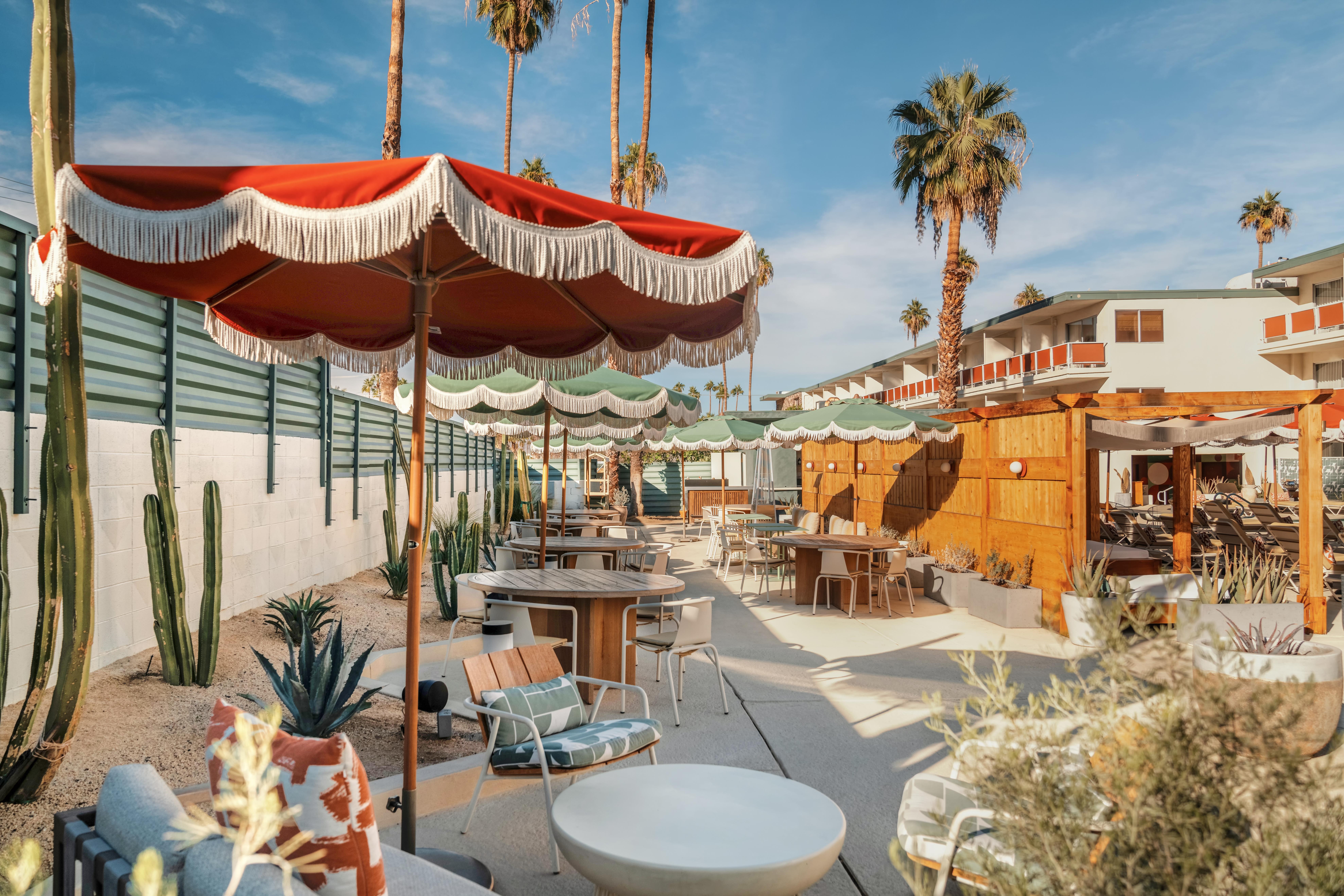 Royal Sun Palm Springs Hotel Bagian luar foto